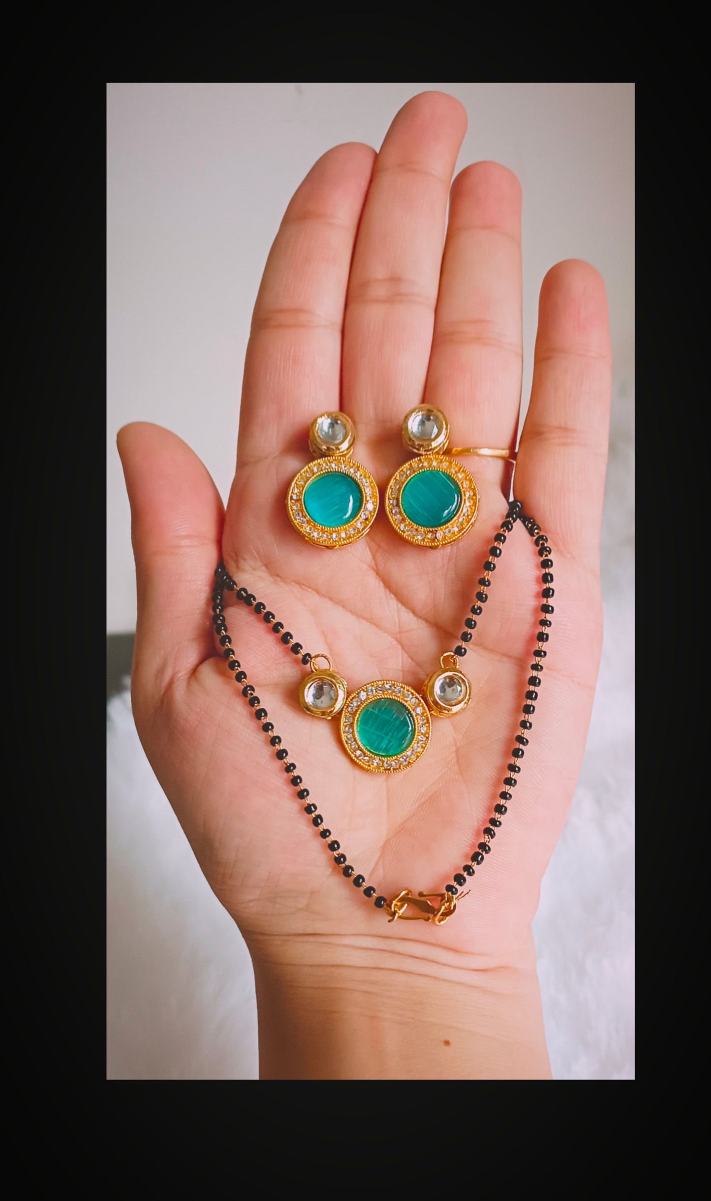 Gold Plated Monalisa Kundan Mangalsutra