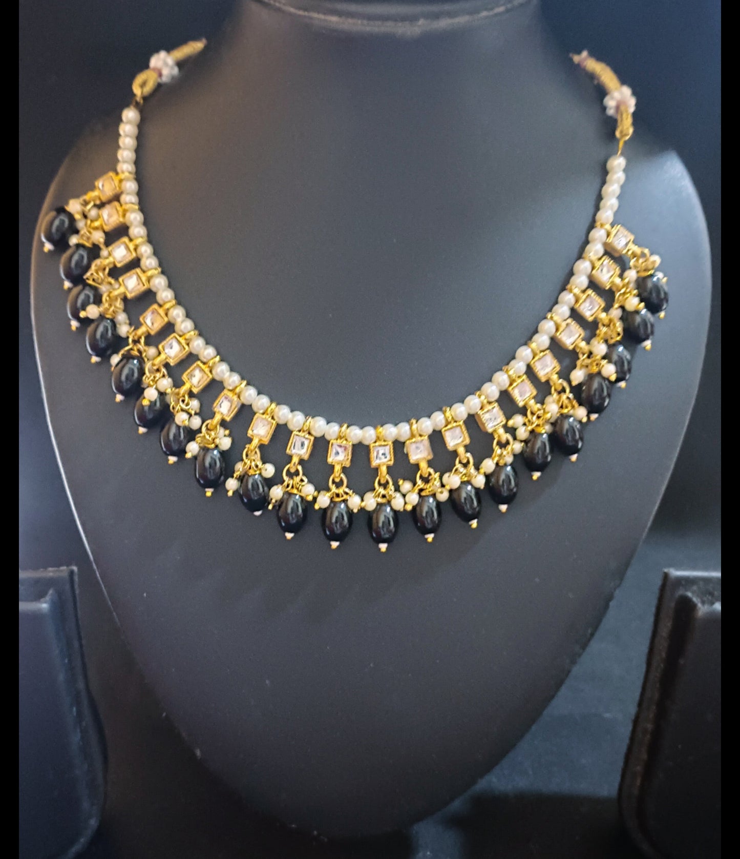 Fancy Kundan & Black Beads Choker