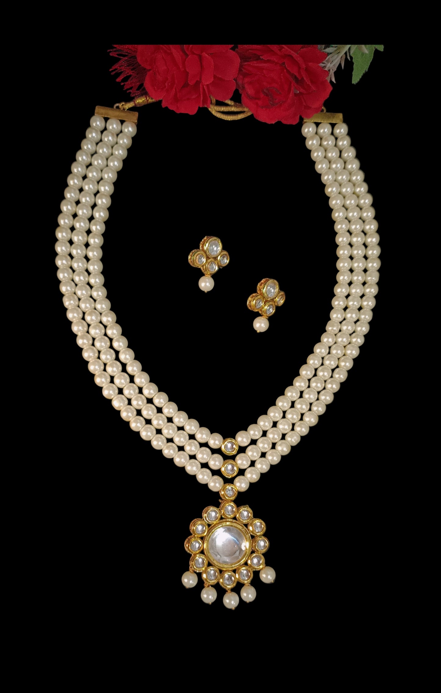 Kundan Pendant Necklace Set