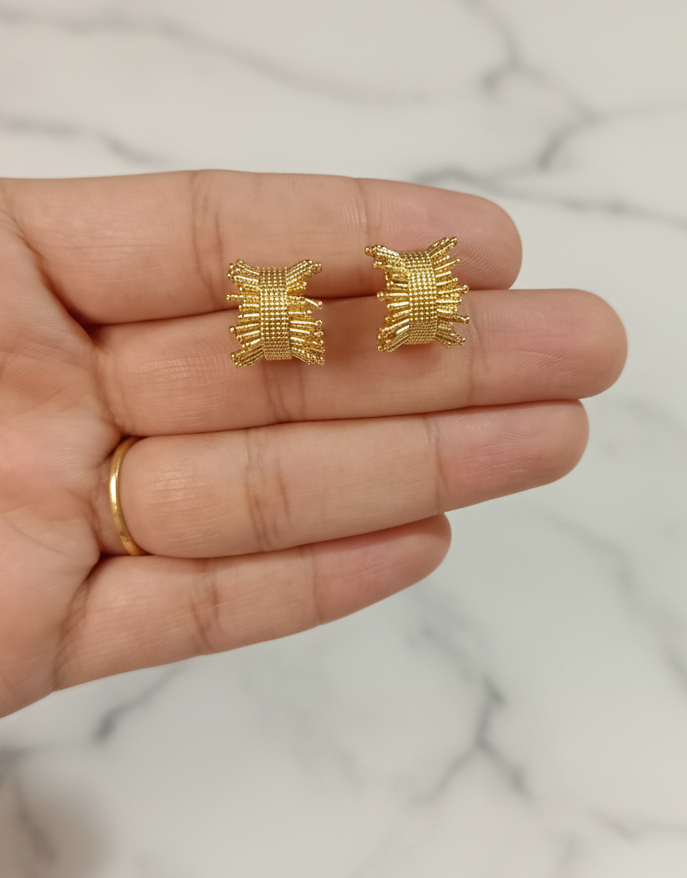 Anti-Tarnish Round Earrings