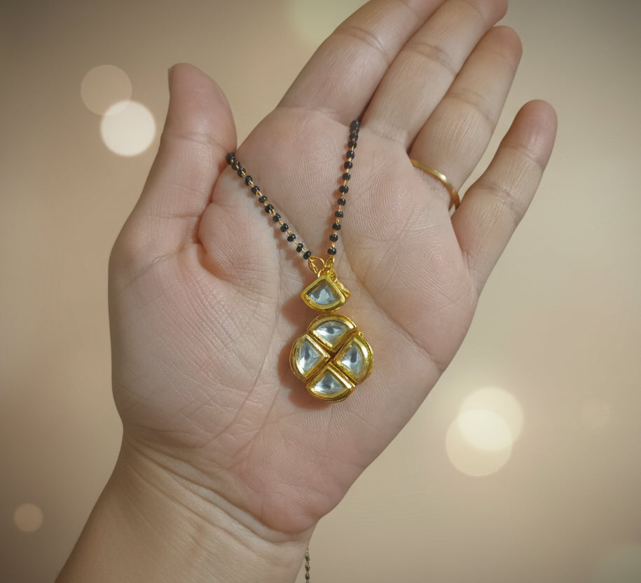 Kundan Pendant Mangalsutra