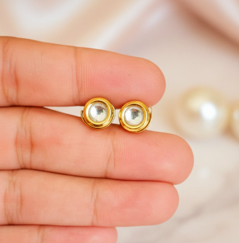 Meenakari Round Shape Kundan Earring