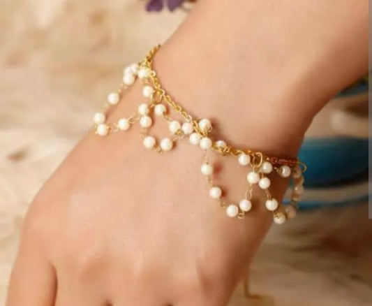 Trendy Gold Plated Loreal Chain Bracelet