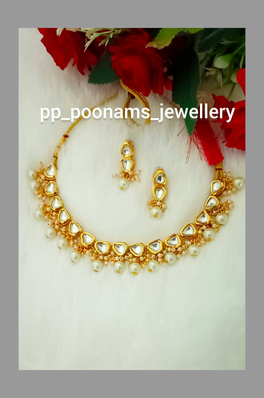 Gold-Plated Kundan Necklace Set