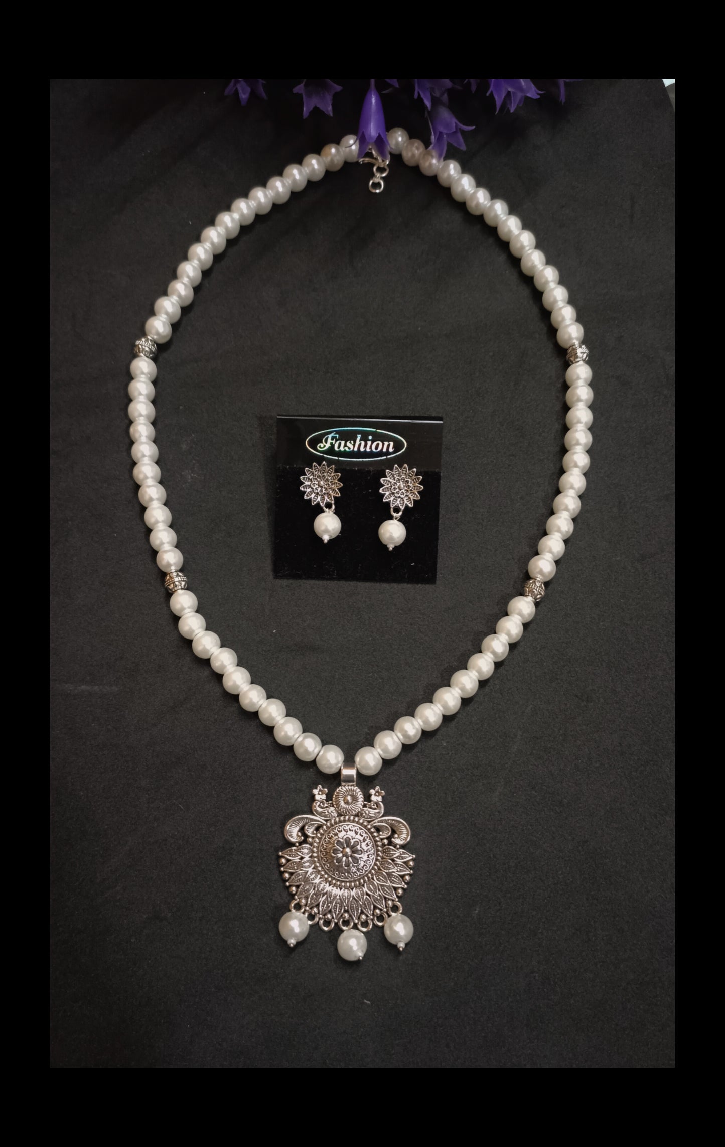 Oxidised White Pearl Pendant Necklace Set
