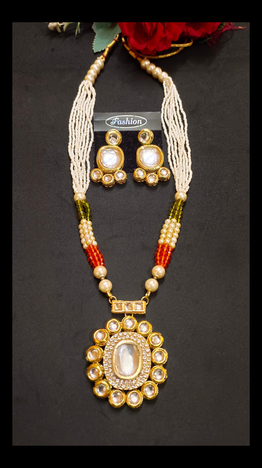Gold-Plated Kundan Pendant Necklace Set