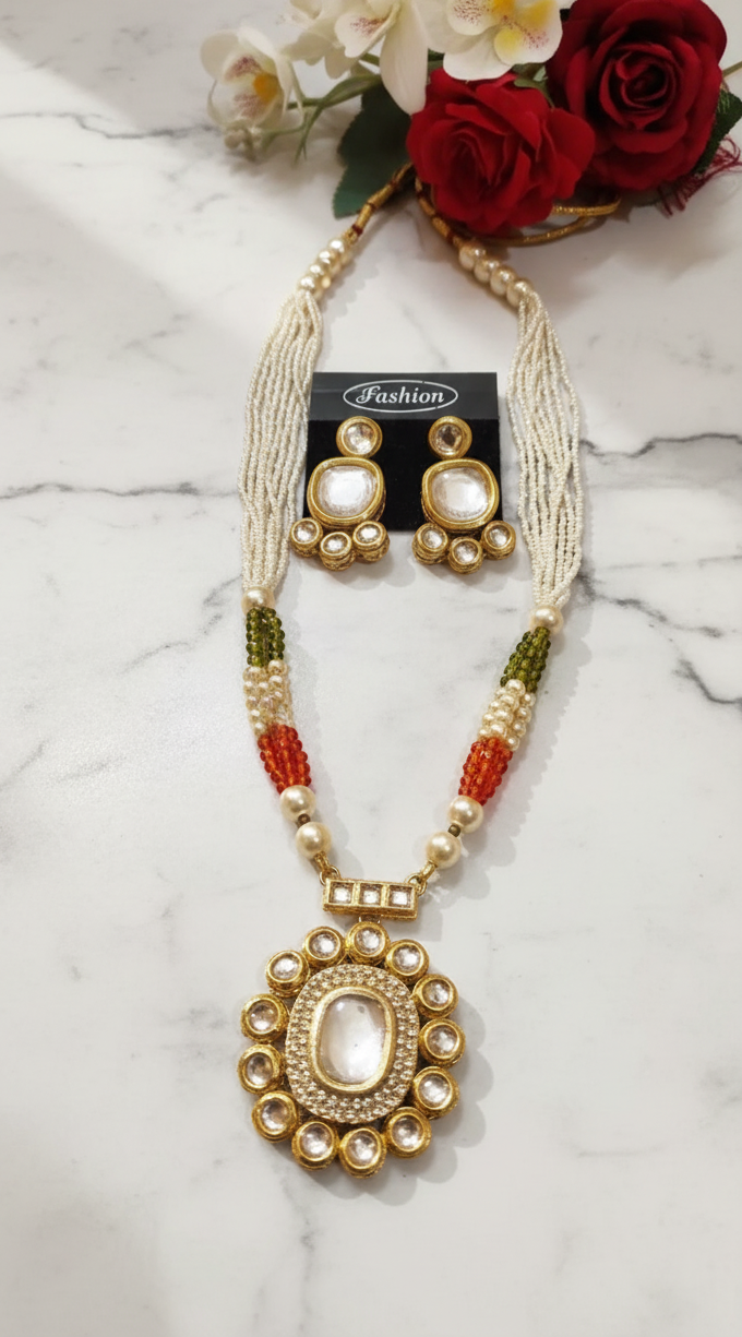 Gold-Plated Kundan Pendant Necklace Set