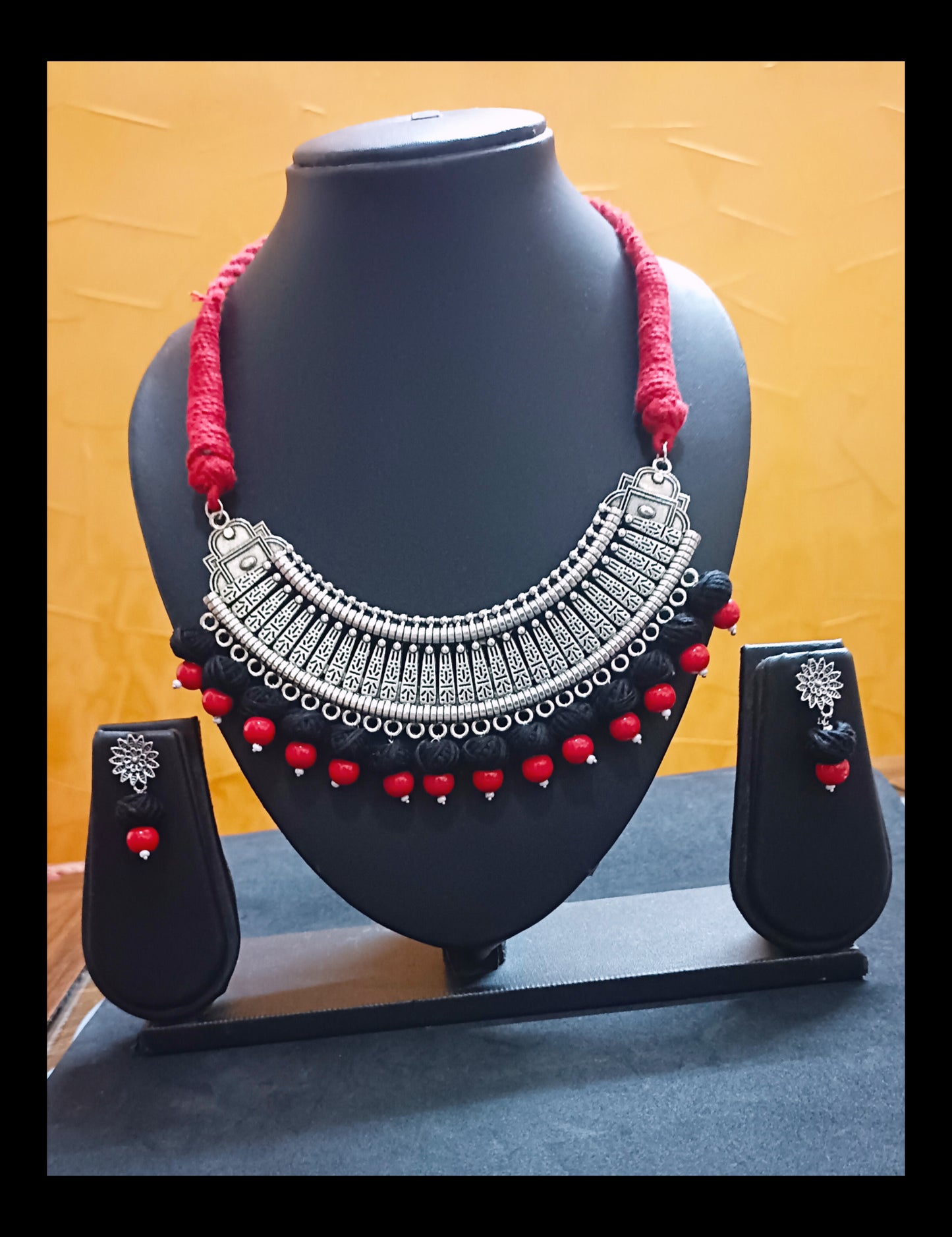 Simple & Luxury Pendant Adjustable Cotton Thread Necklace Set