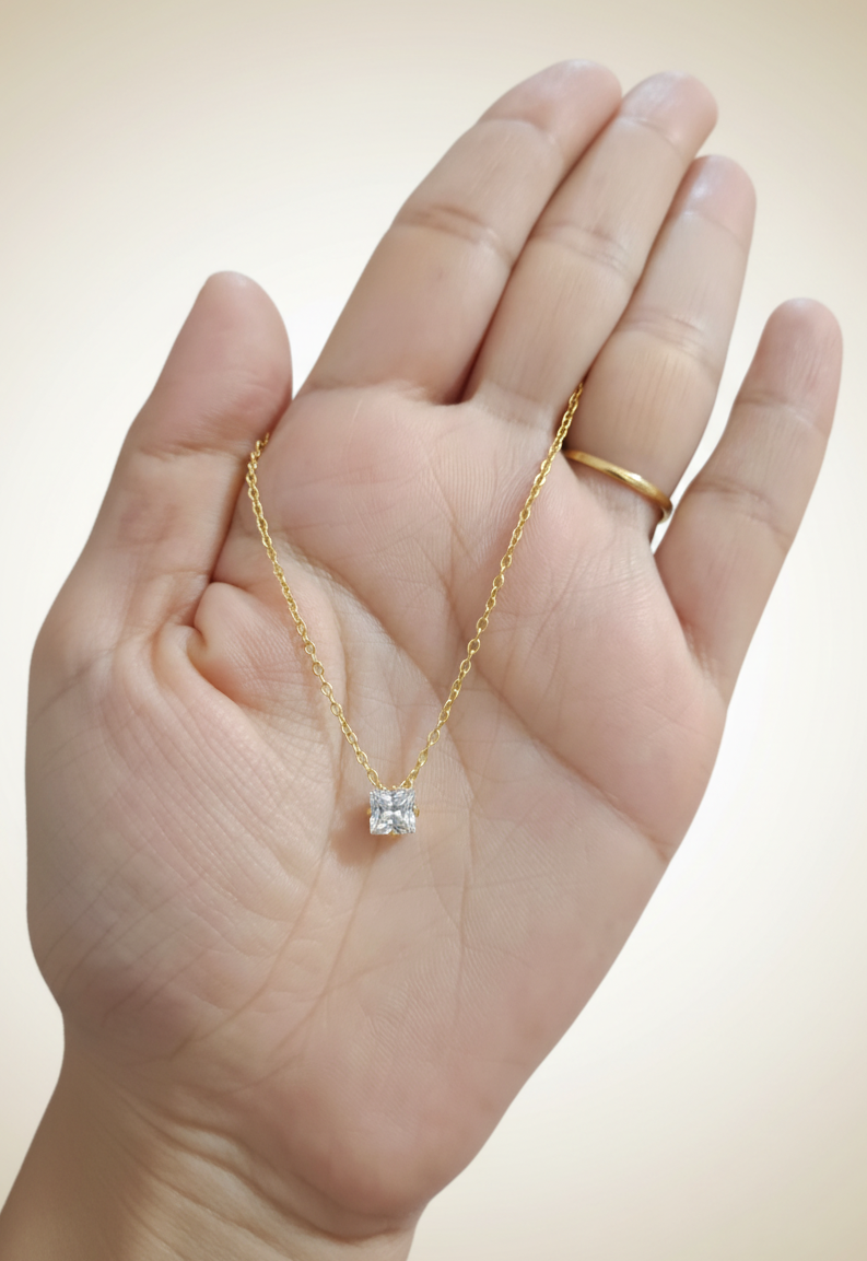 Fancy Pendant Necklace