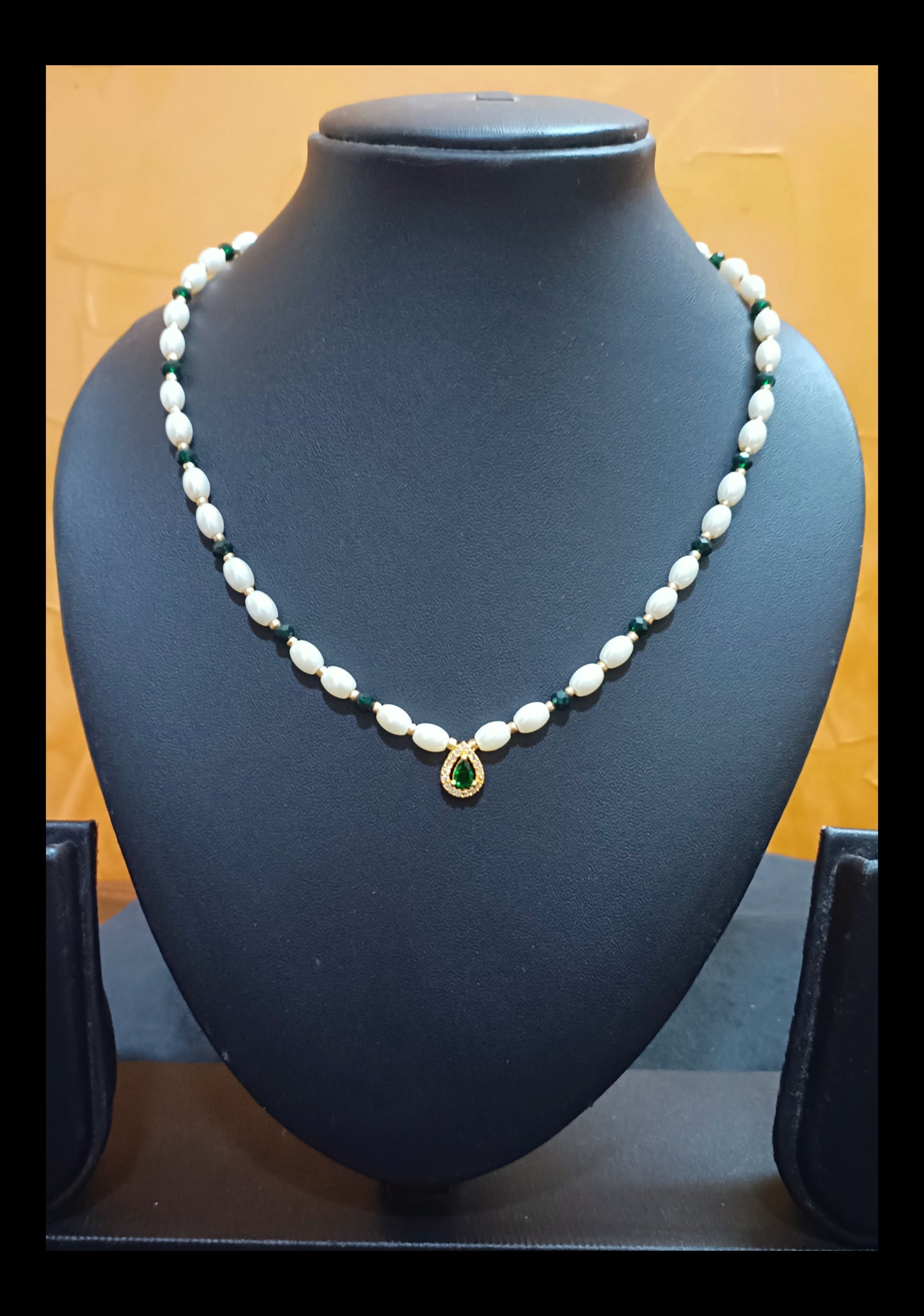 White & crystal Green AD golden Pendant Necklace