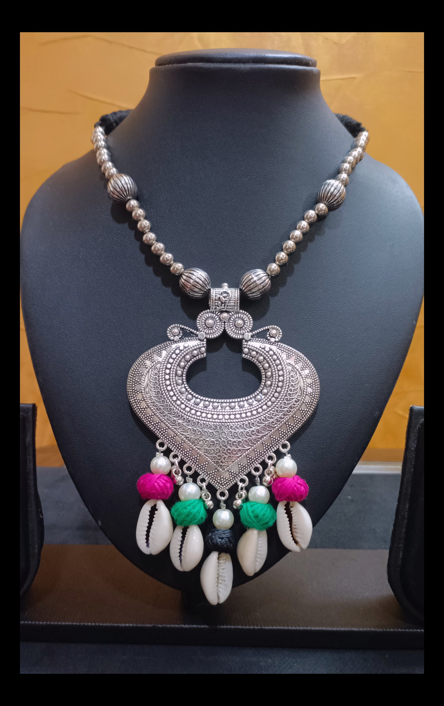 Oxidised Colorful Adjustable Shell Cotton Thread Necklace Set