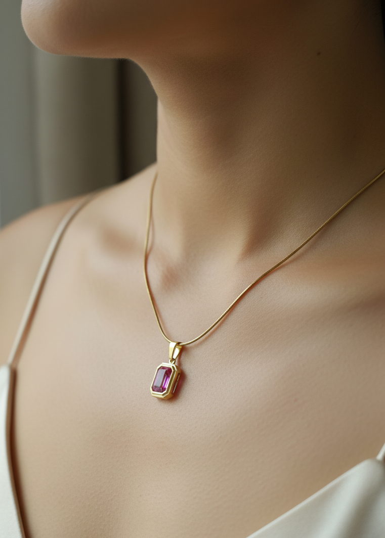 Golden Oxidised Anti-Tarnish Pendant Necklace