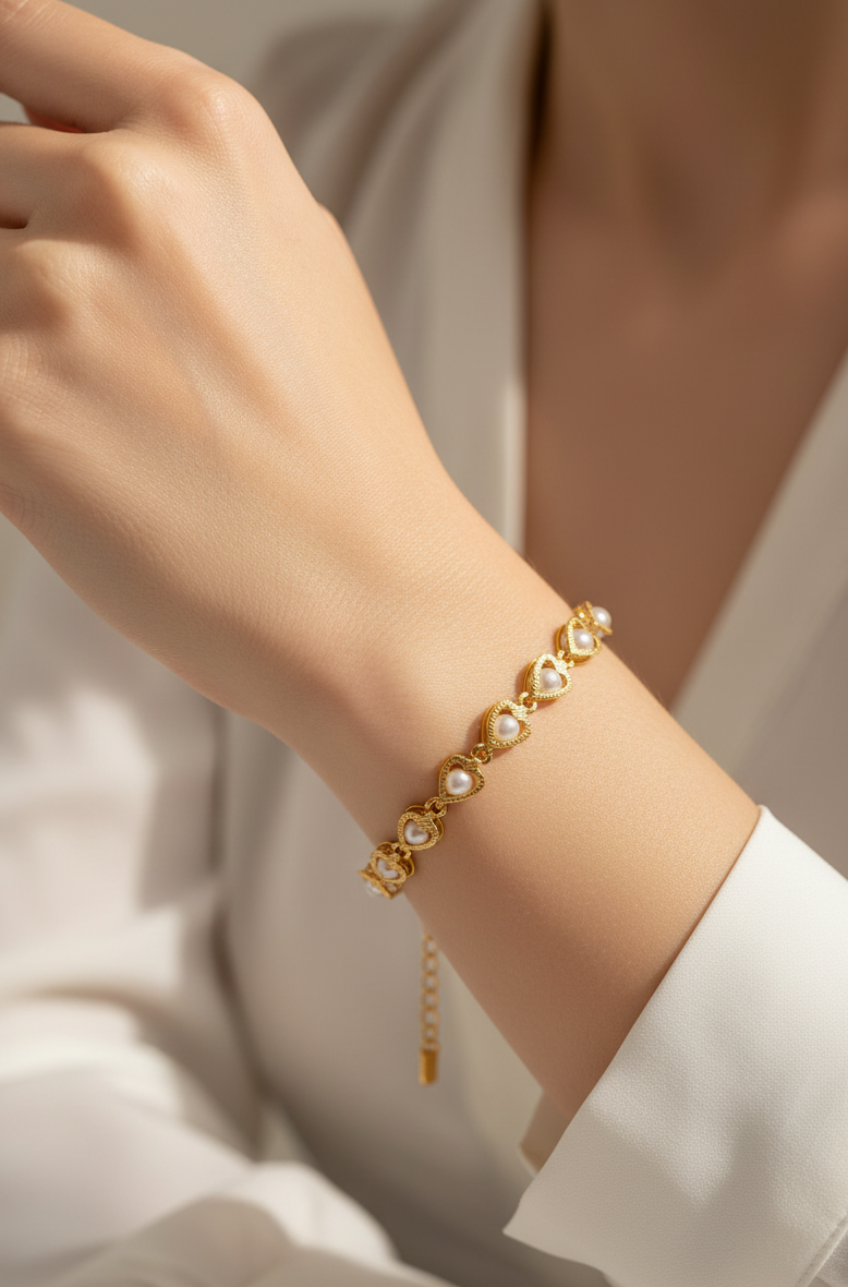 Delicate Gold-Plated Zigzag Bracelet