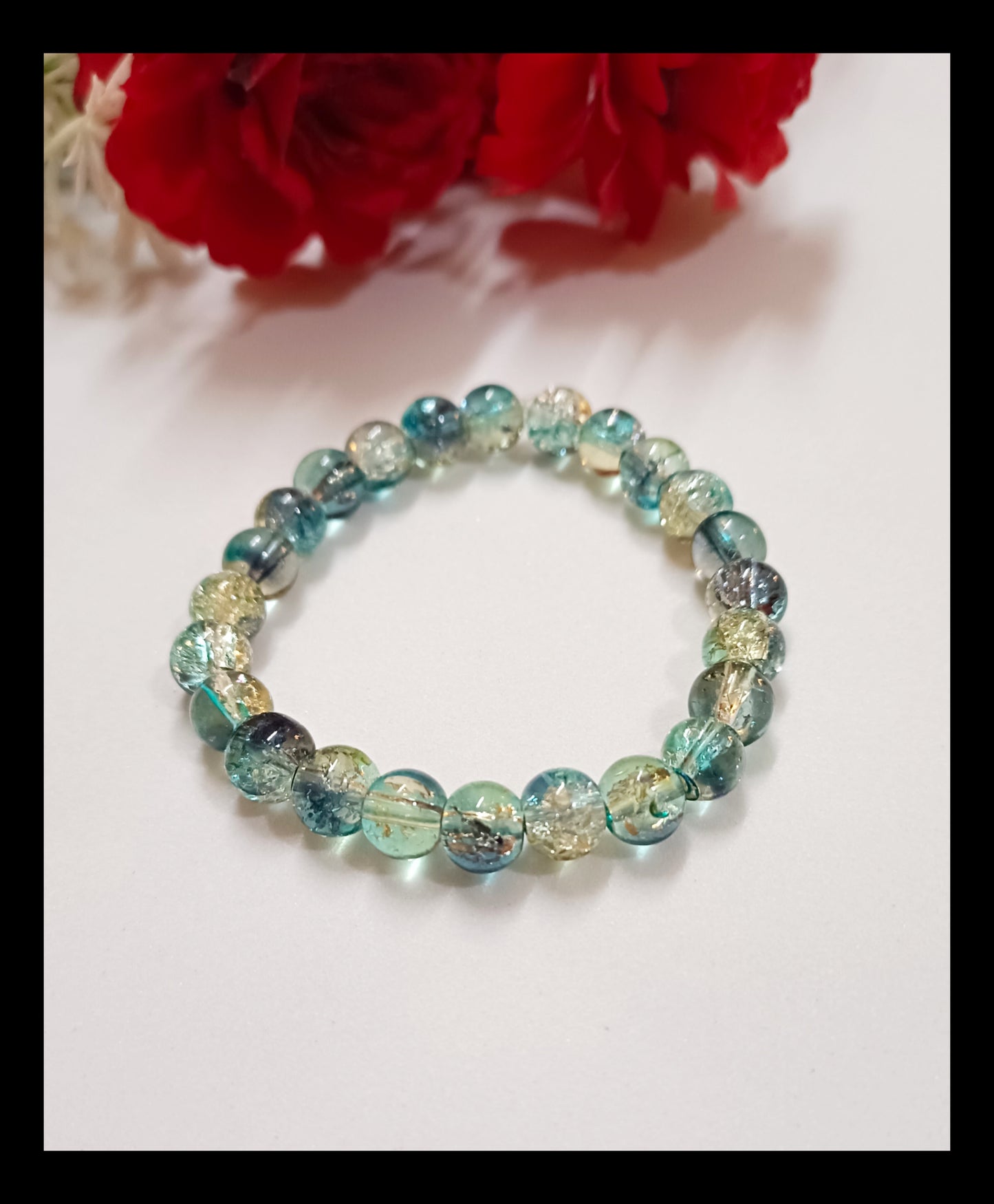 Beautiful Crackle Beads Adjustable Bracelet (8mm)