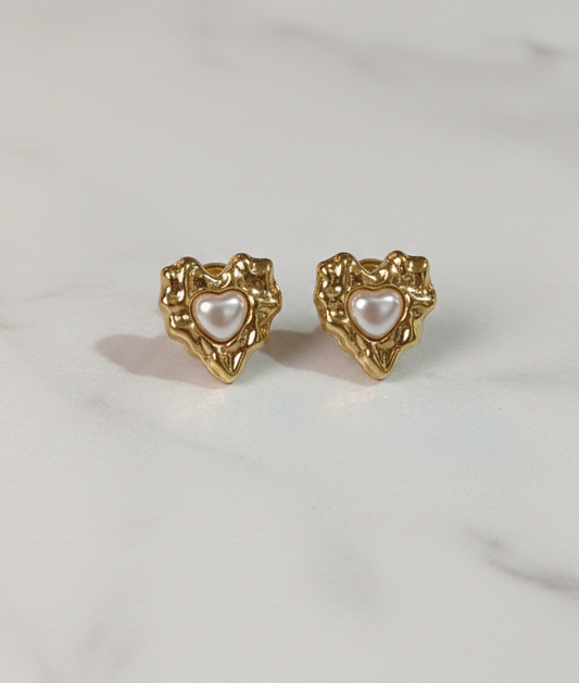 Anti-Tarnish Heart Pearl Earrings