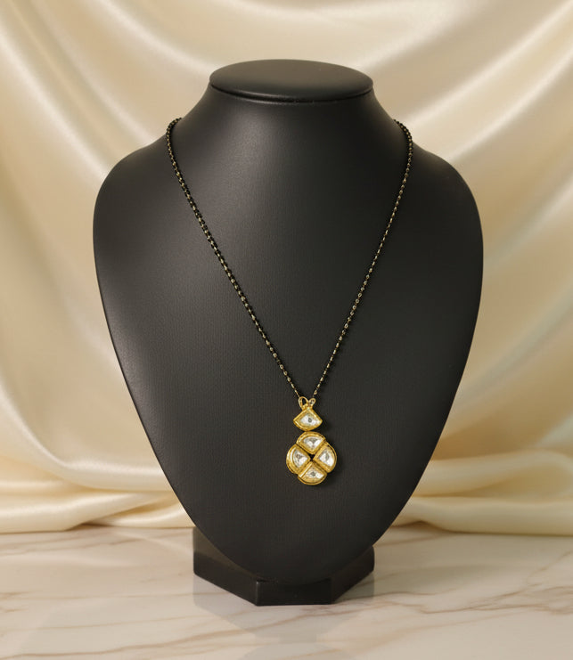 Kundan Pendant Mangalsutra